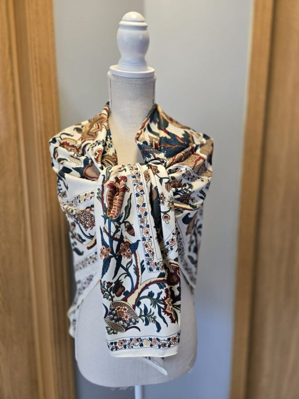 Floral Bohemian Patterned Square Scarf Size 51 X 51 inch